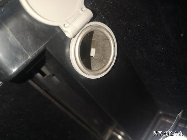 雷克萨斯rx270值不值得买（报价22万的雷克萨斯RX270）(22)