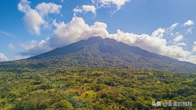 巴厘岛巴图尔火山（岛屿拥有两座巨型活火山）(9)