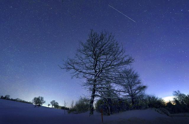 上海观测双子座流星雨最佳地点（夜空中最亮的星）(1)