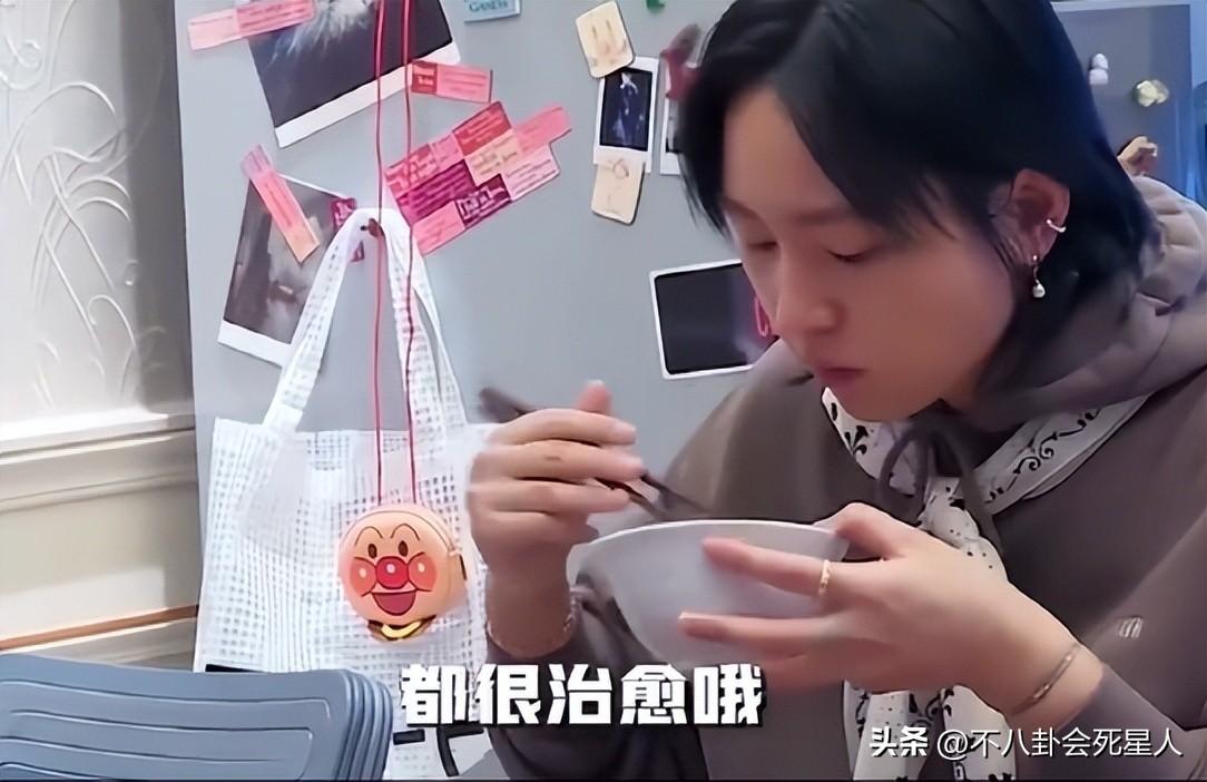 独居15年的周笔畅现状：不恋爱不结婚