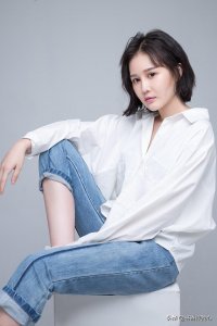 ​赵本山女儿妞妞，非常的漂亮，网友：赵本山一身才艺后继有人了