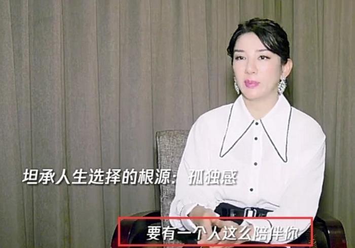 黄奕不向女儿隐瞒家庭的事，6岁黄芊玲过分懂事，爱妈妈更多？