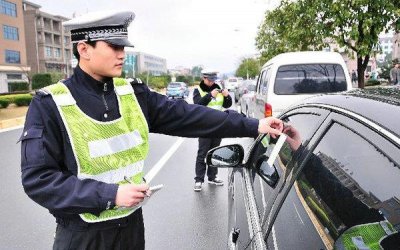 ​处理违章必须本人去吗