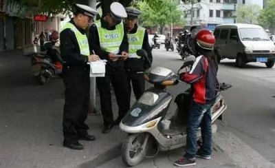 ​驾驶没上牌的摩托车怎么处罚