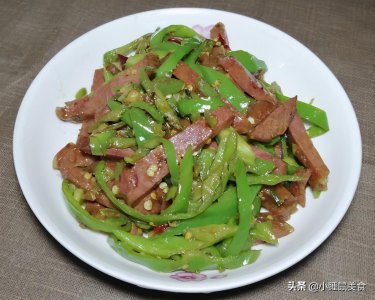 ​鲜嫩美味的驴肉炒青椒，做法很简单，好吃更下饭，家人停不下筷子