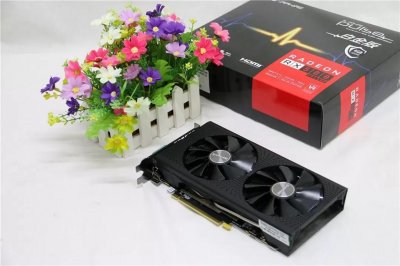 ​蓝宝石RX580 2048SP开箱评测8G的显存4G的价格性价比才是王道！